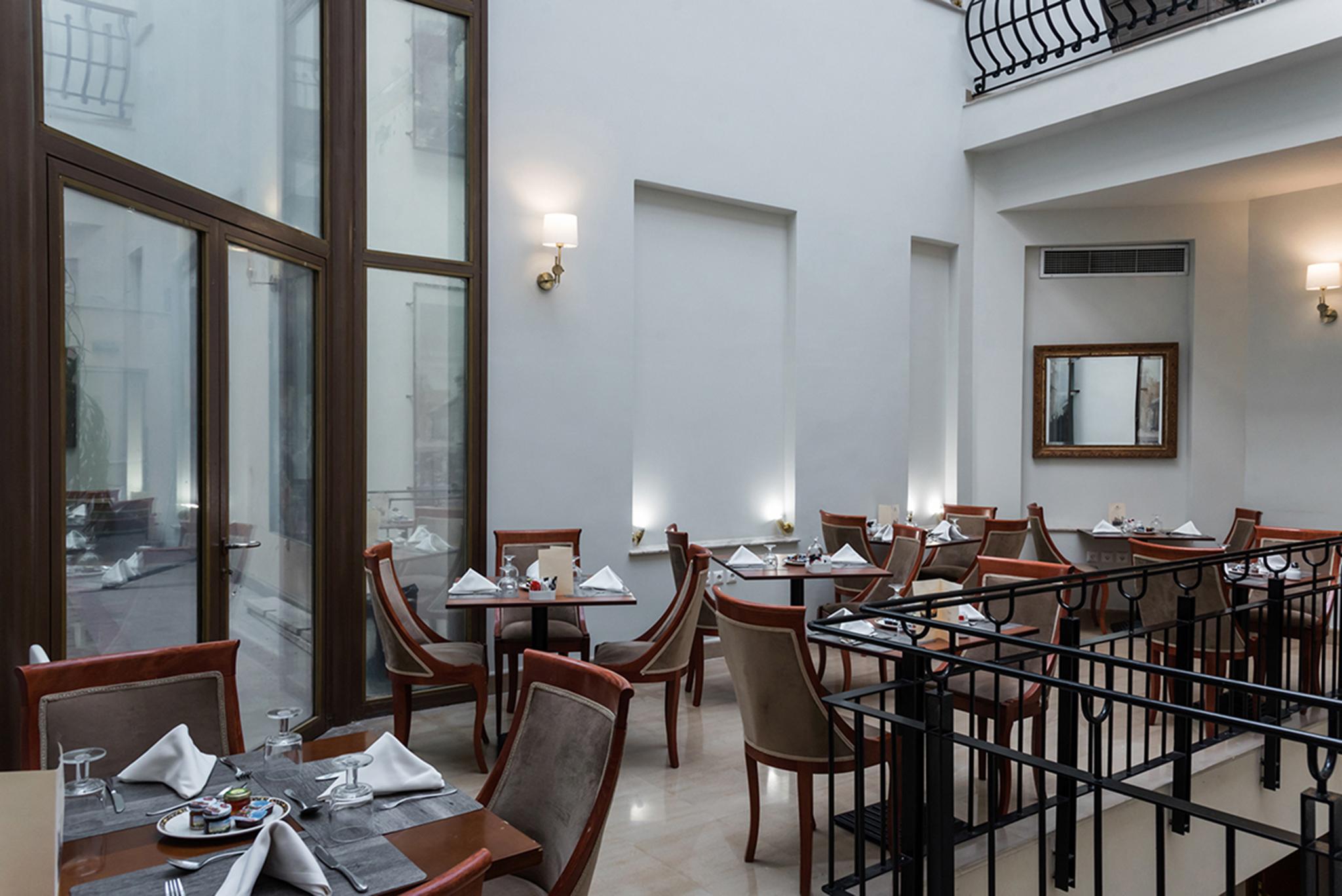 Capsis Bristol Boutique Hotel Thessaloniki Buitenkant foto